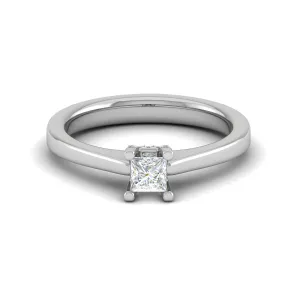 0.25 cts. Princess Cut Solitaire Diamond Platinum Engagement Ring JL PT MHD264EG