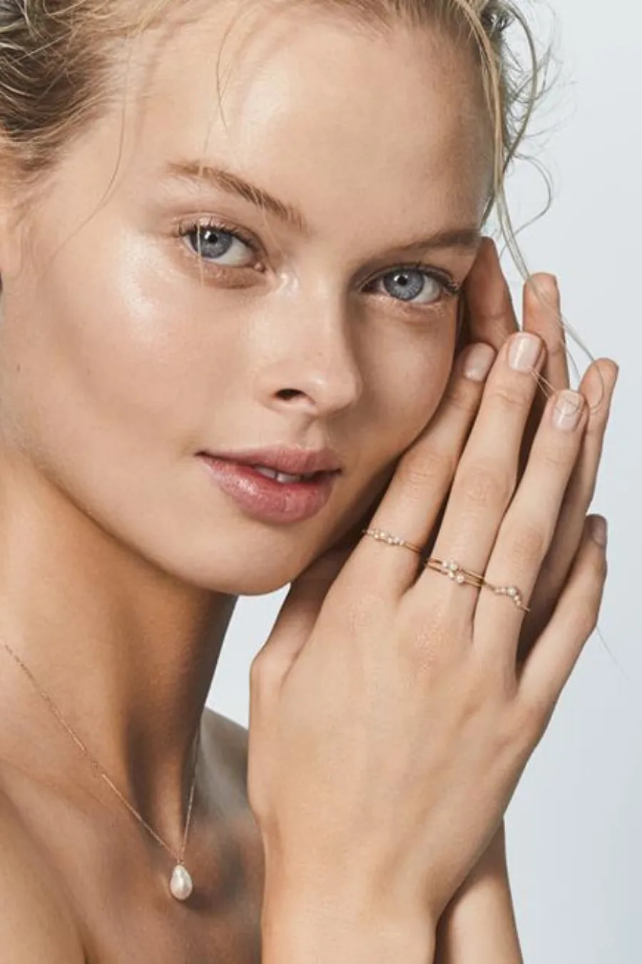 14k Gold Light of the Moon Diamond Ring