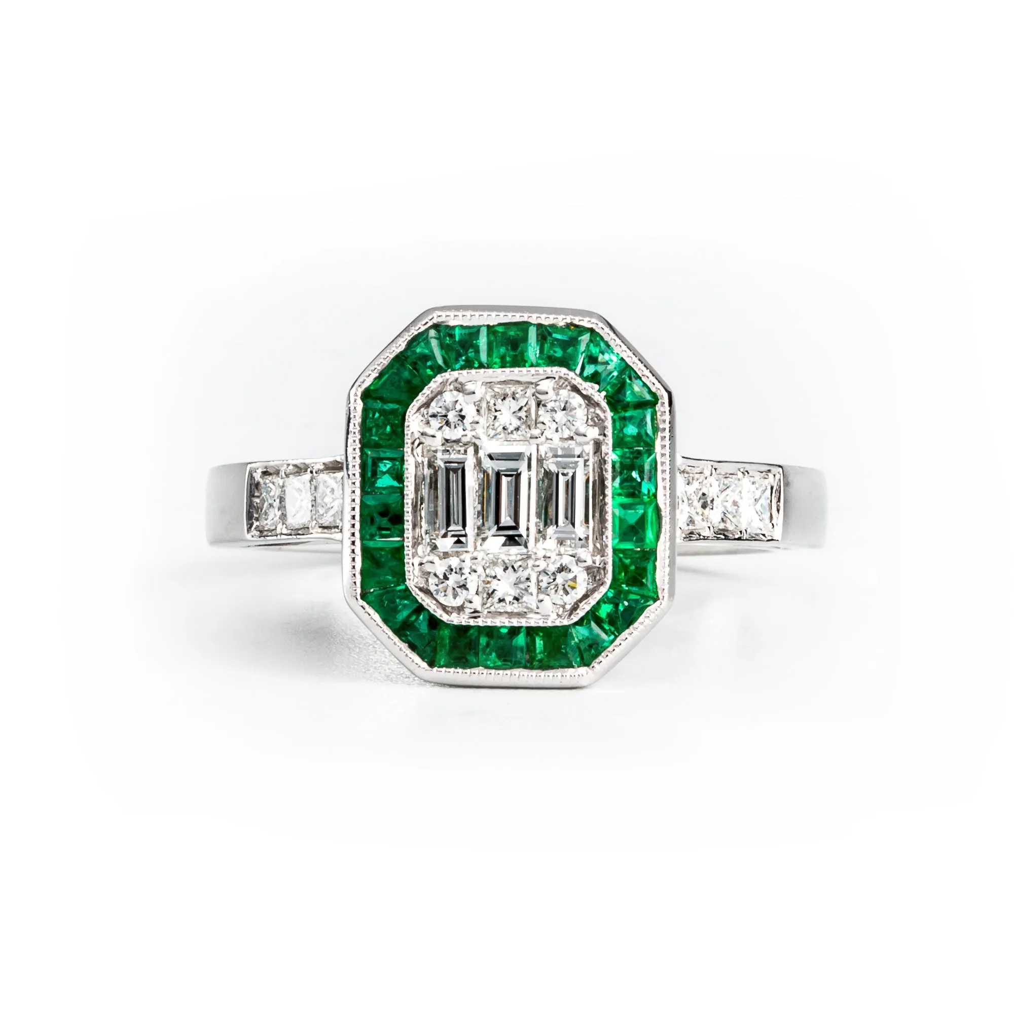 18K White Gold 0.56ct Emerald & Diamond Ring - 20683160