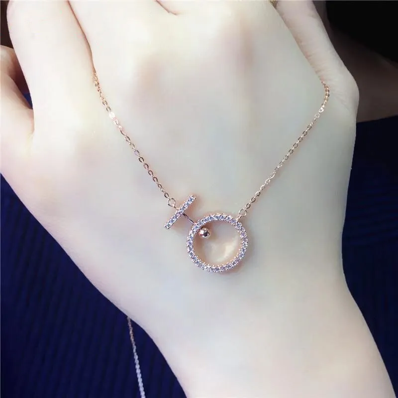 585 Purple Gold 14K Rose Gold Fashion Inlaid Crystal Geometric Round Necklace