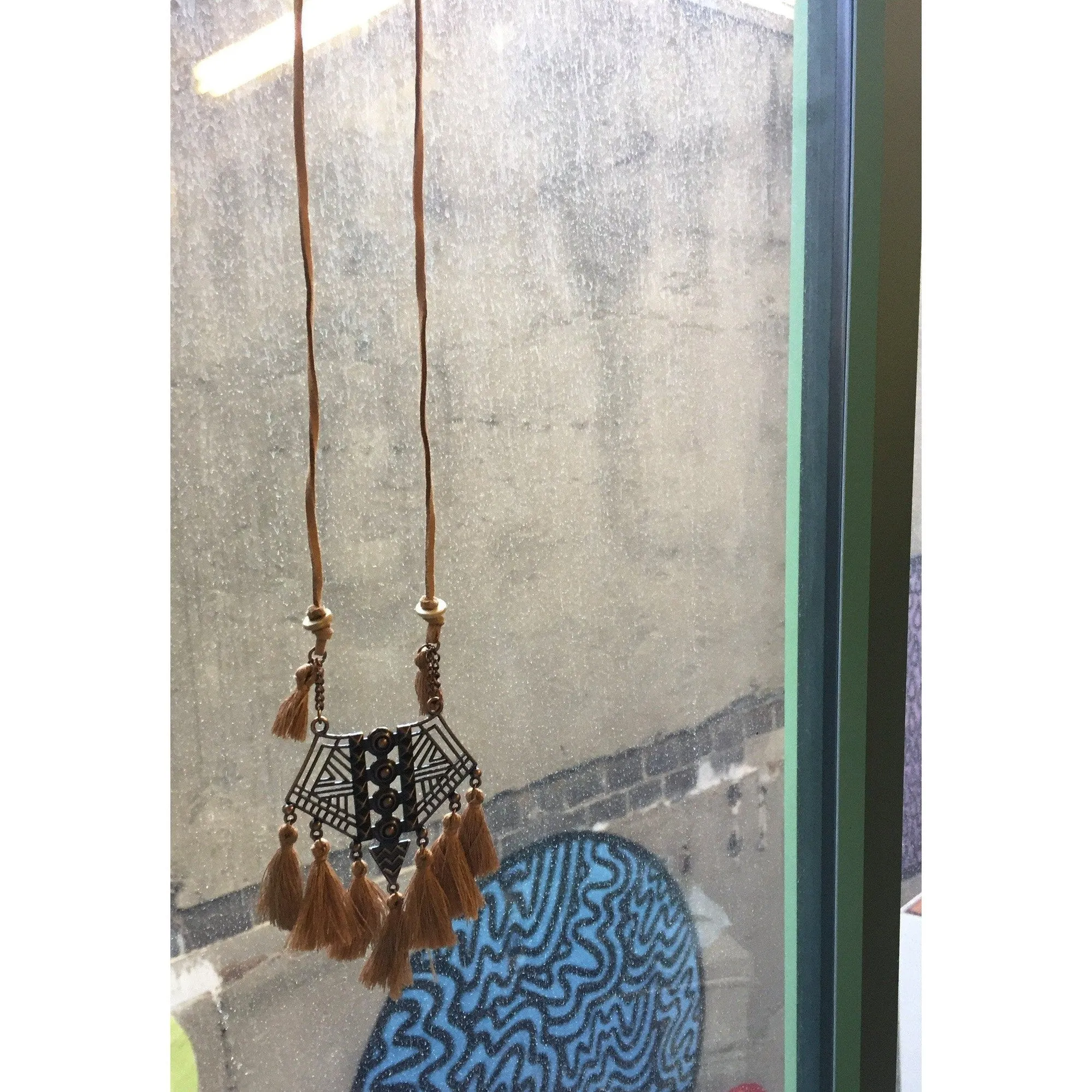 Bohemian Necklace With Hollow Geometric Pendant (2 Color Options)
