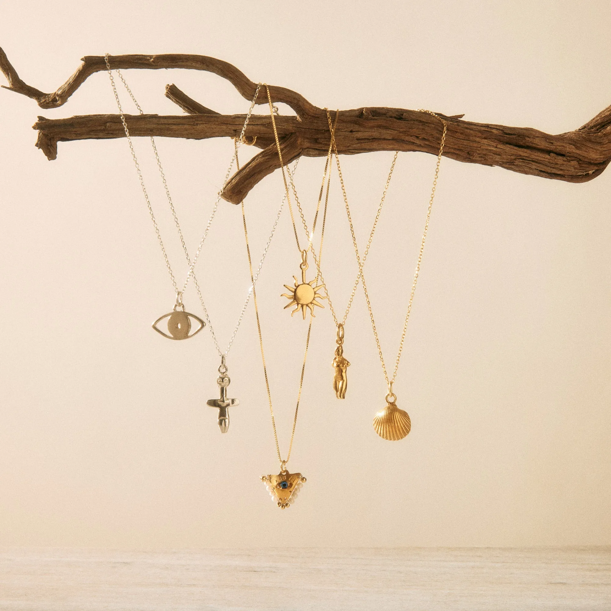 Box Chain Necklace in Gold
