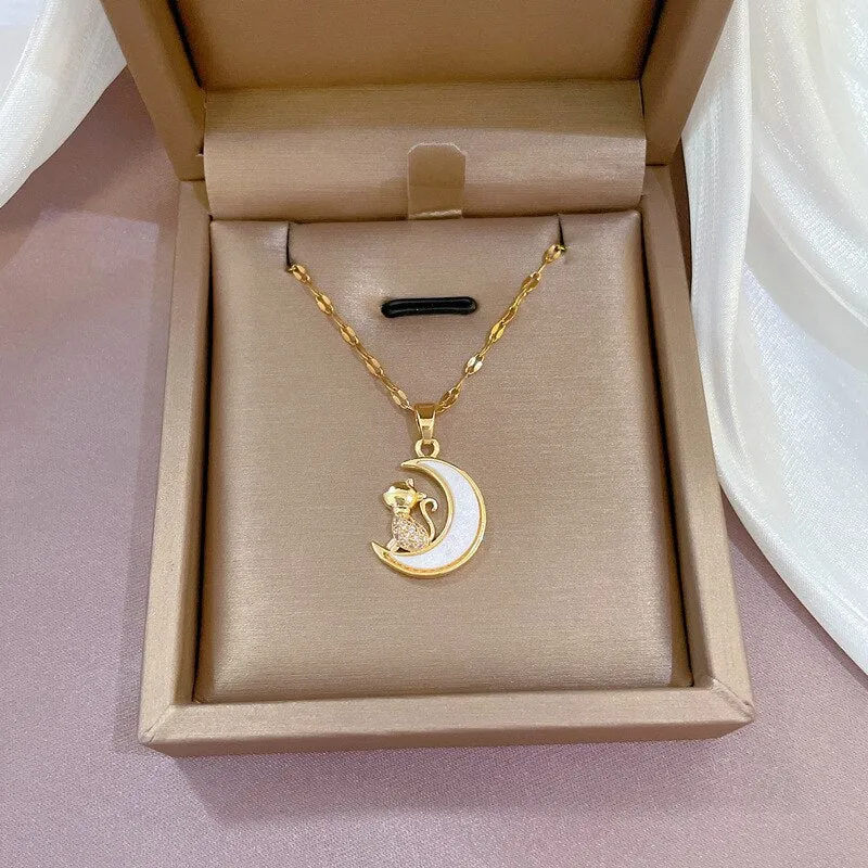 Cute Monkey On Moon Pendant Necklace for Women Korea Jewelry Chains Necklaces
