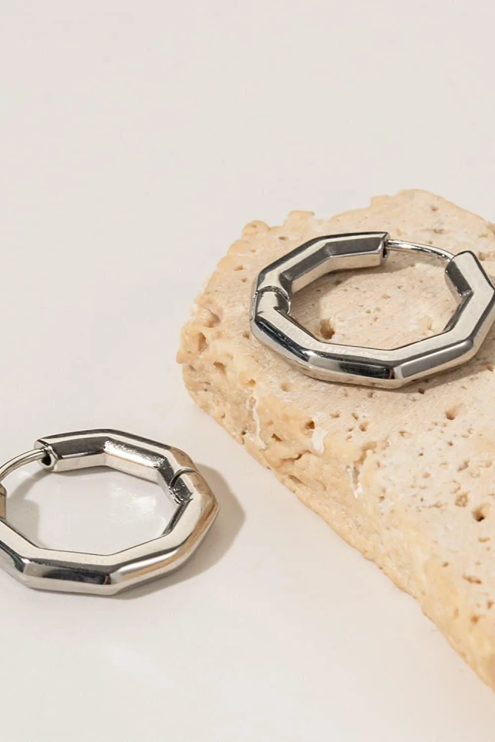 Elegant 18K Gold-Plated Geometric Stainless Steel Earrings for Timeless Style