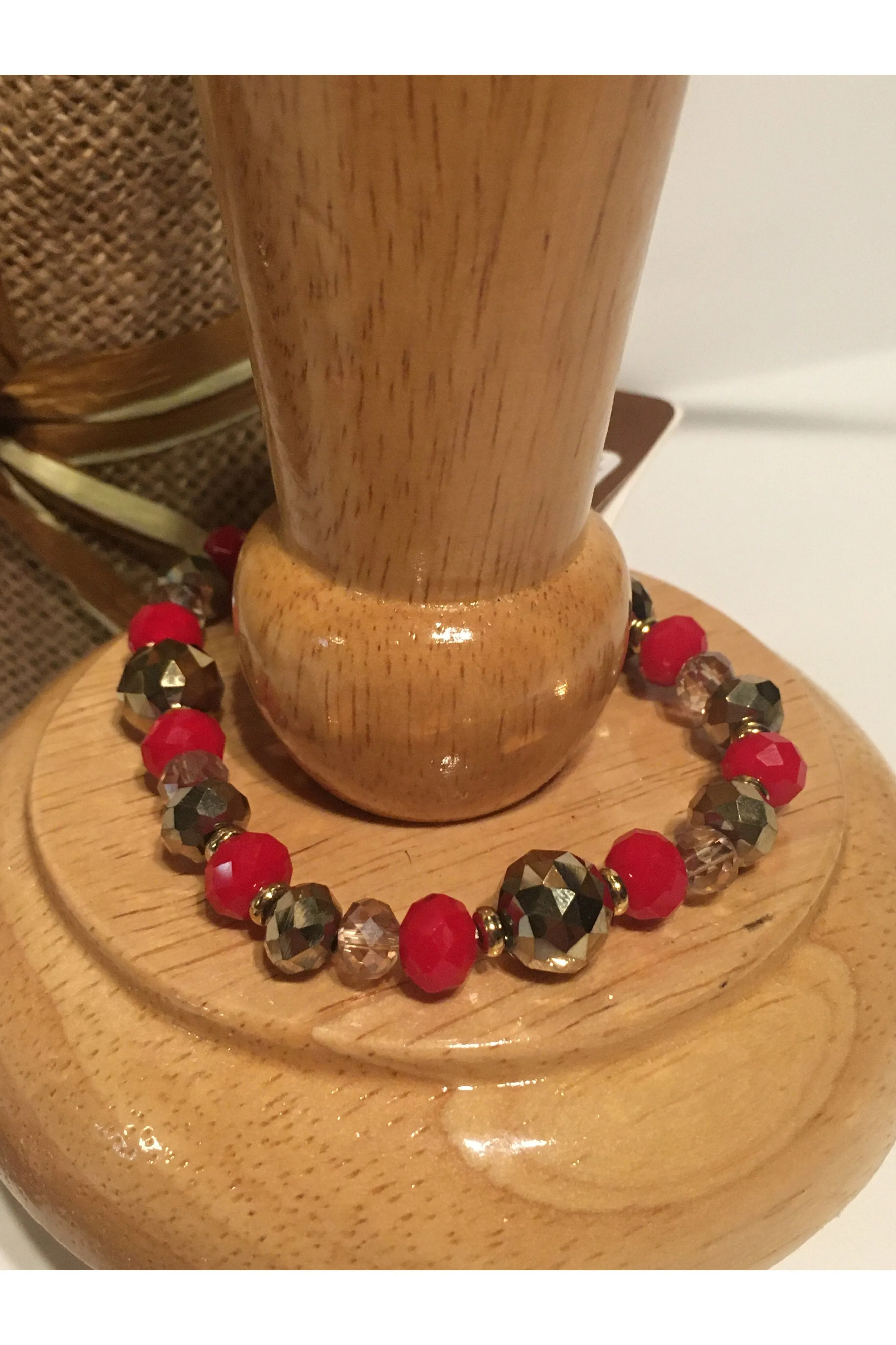 Emma Red And Gold Single Strand Stretch Bracelet