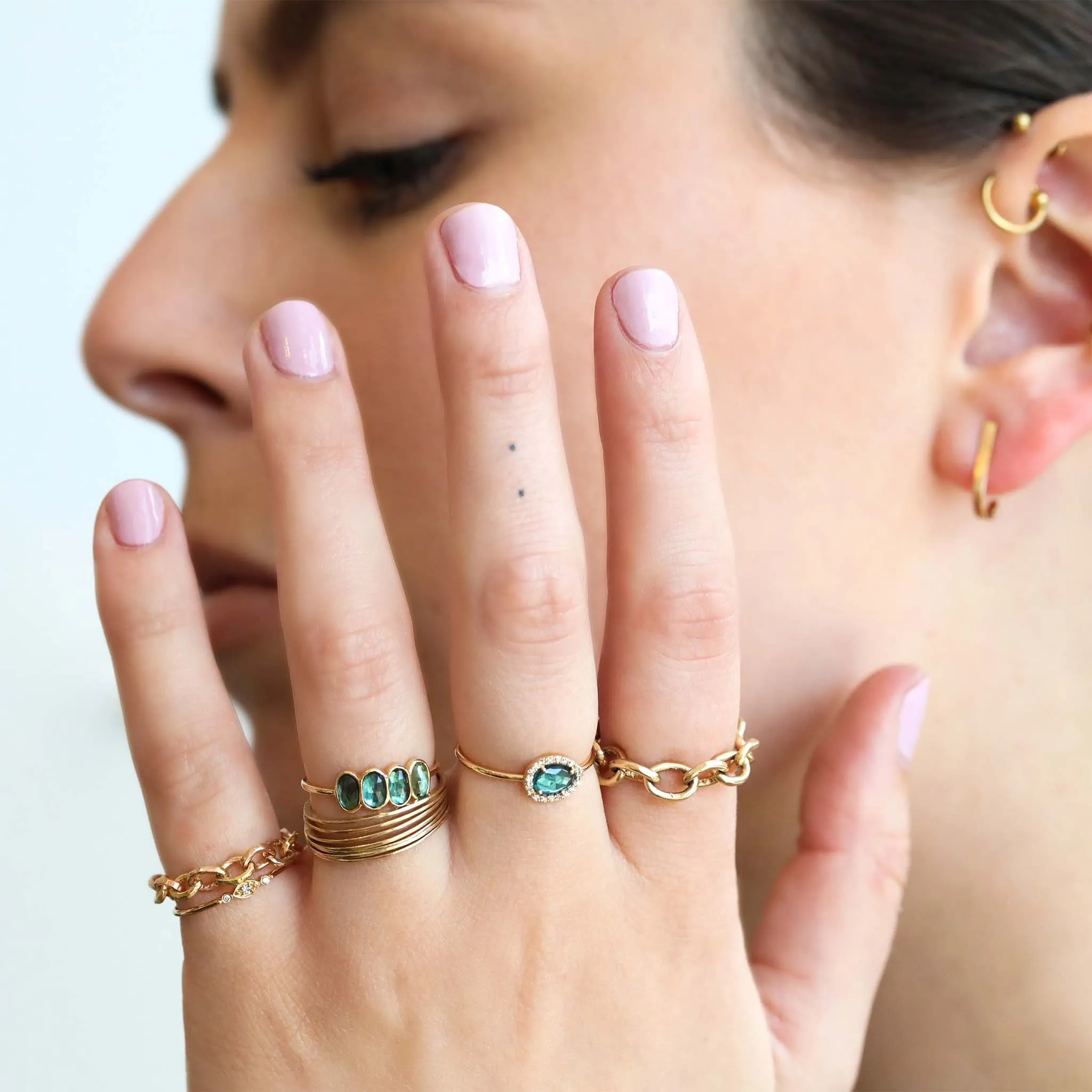 Gold Small Diamond Eye Ring