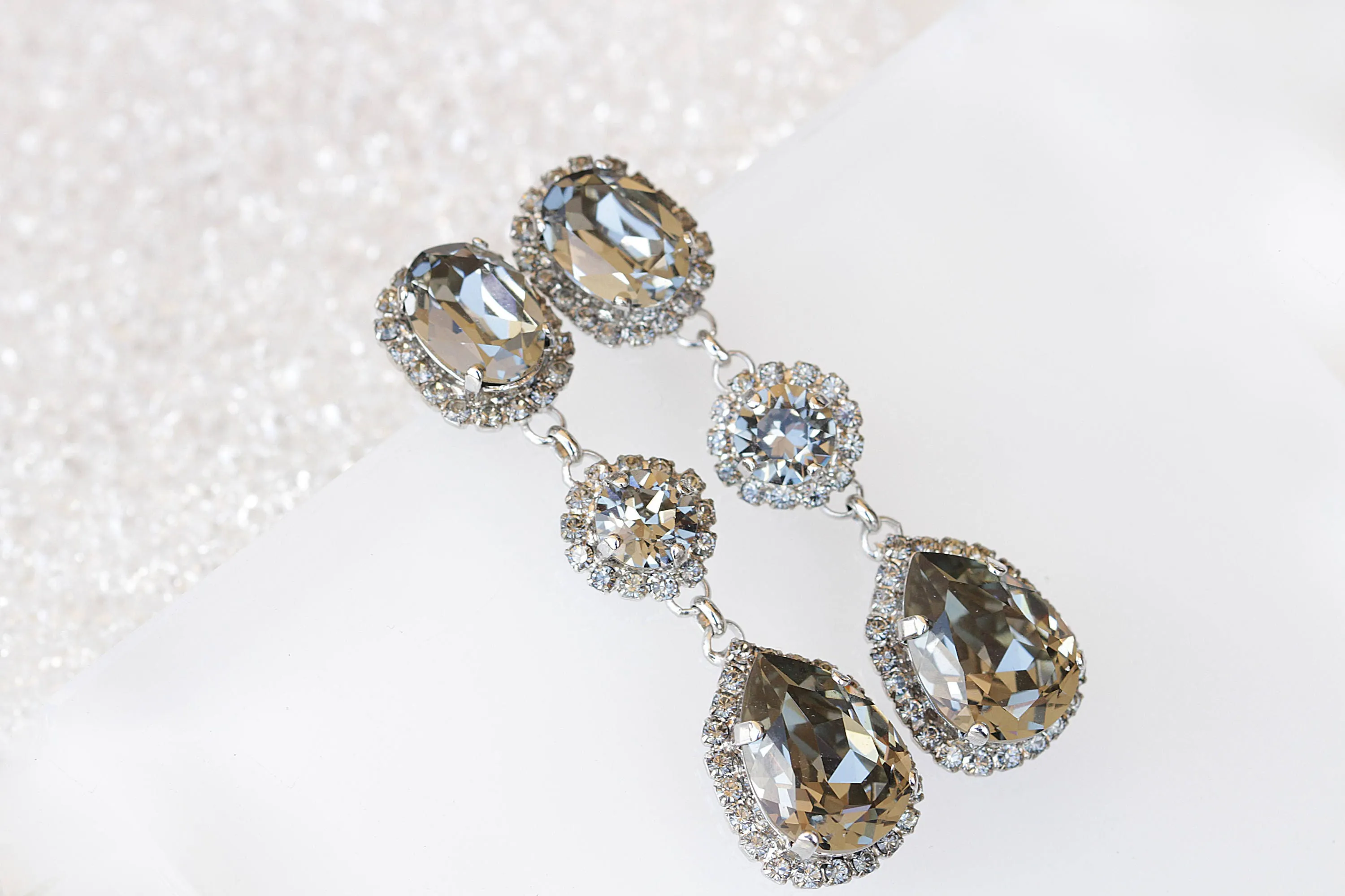 GRAY EARRINGS,