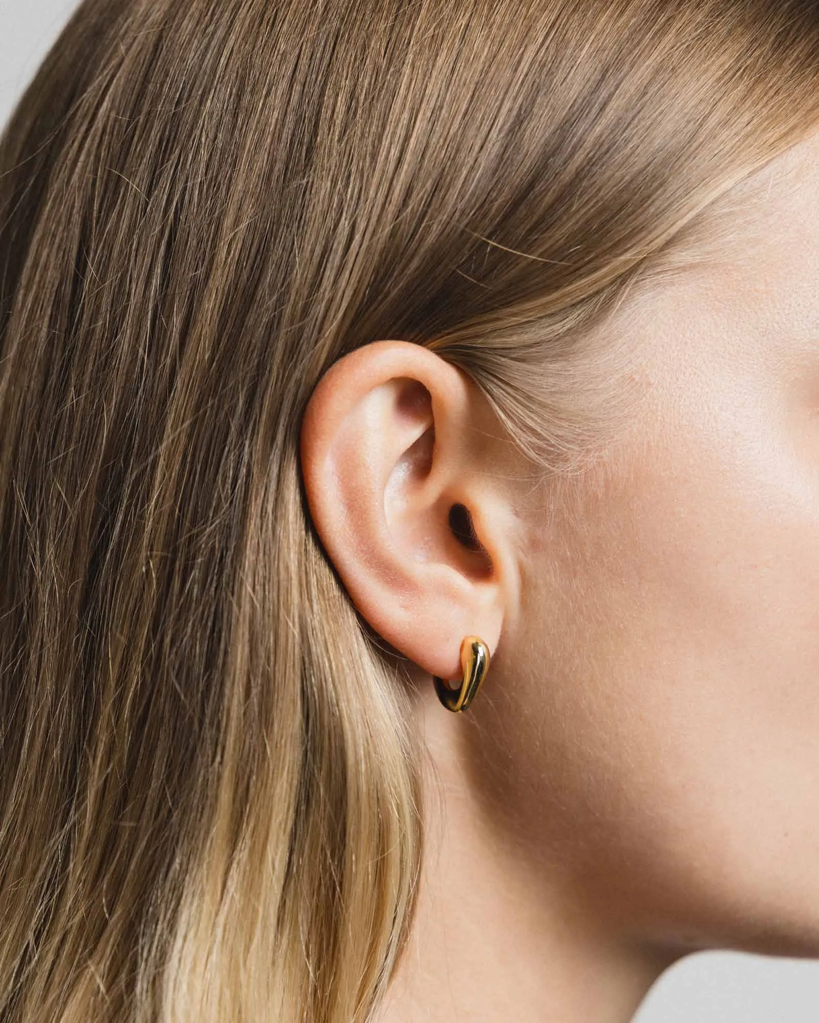 Ingrid Hoops