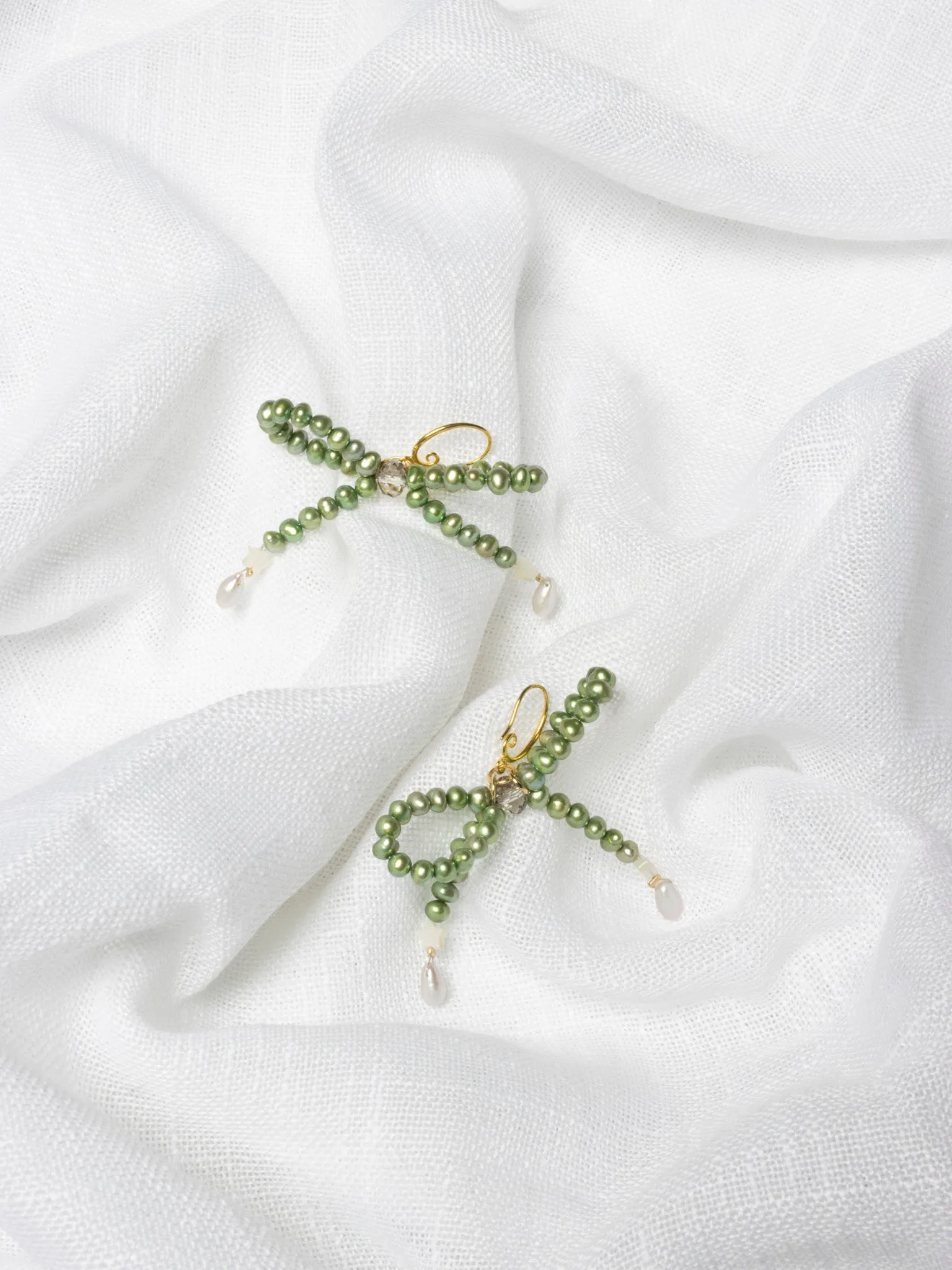 Studio Viv - Green Bow Earrings