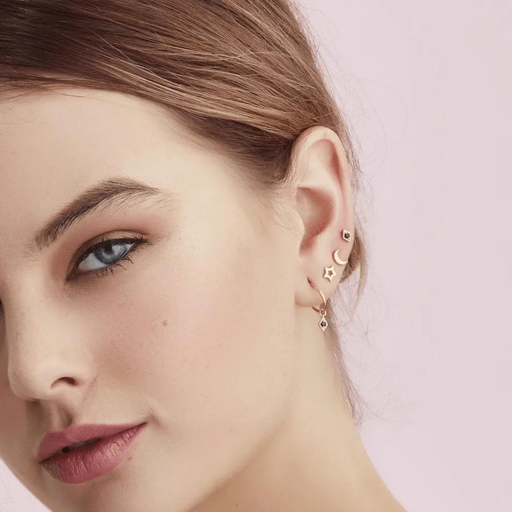 Superfine / Earrings / Keepsake Hoop / Black Spinel   Gold