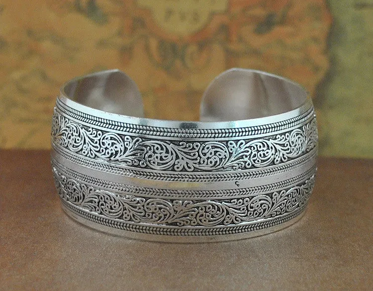 Tibetan Jewelry Vintage Silver Bangles Antique Tibetan Silver Cuff Bracelets