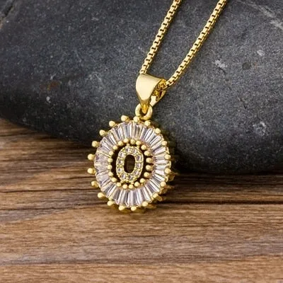 Women or Young Girls Initial Letter Necklace 26 Letters Charm Gold Name Pendant Top Quality Copper Zircon Jewelry Gift